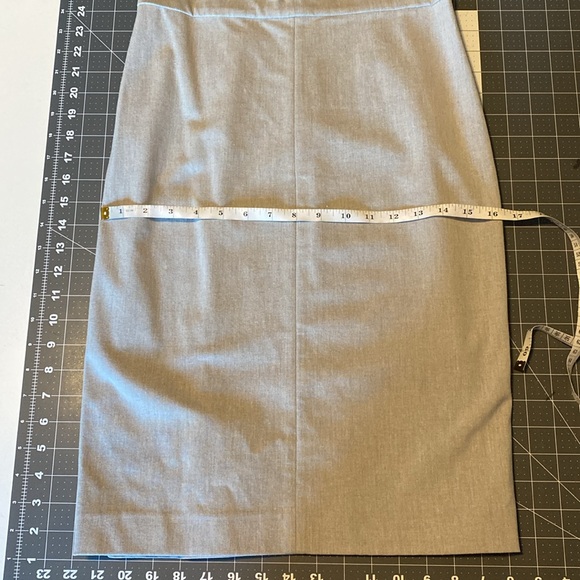 NWT Banana Republic Grey Dress (Size 4) - Picture 8 of 9